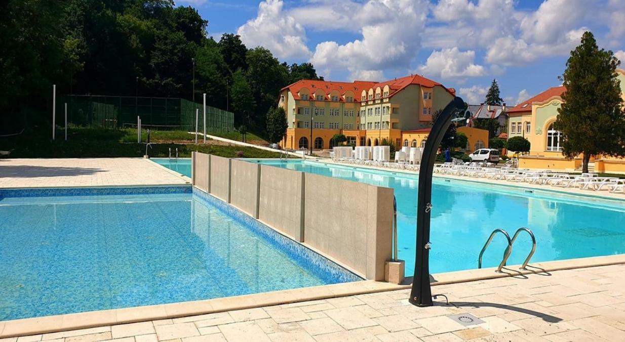 Helios Hotel Ocna Sibiului Ngoại thất bức ảnh