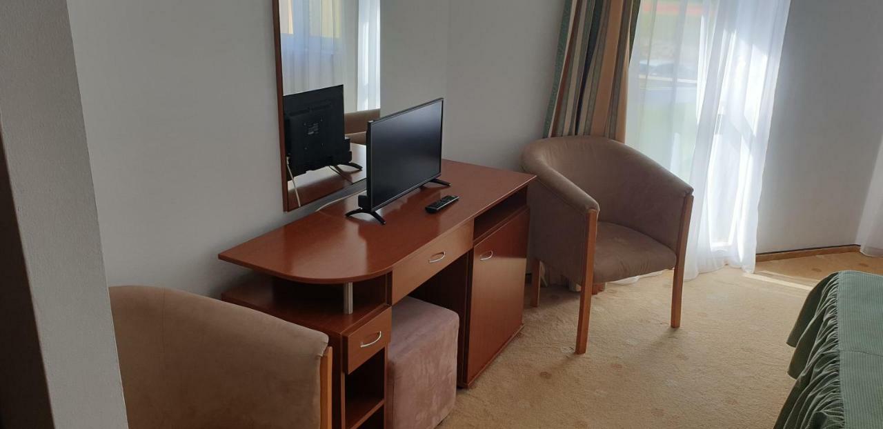 Helios Hotel Ocna Sibiului Ngoại thất bức ảnh